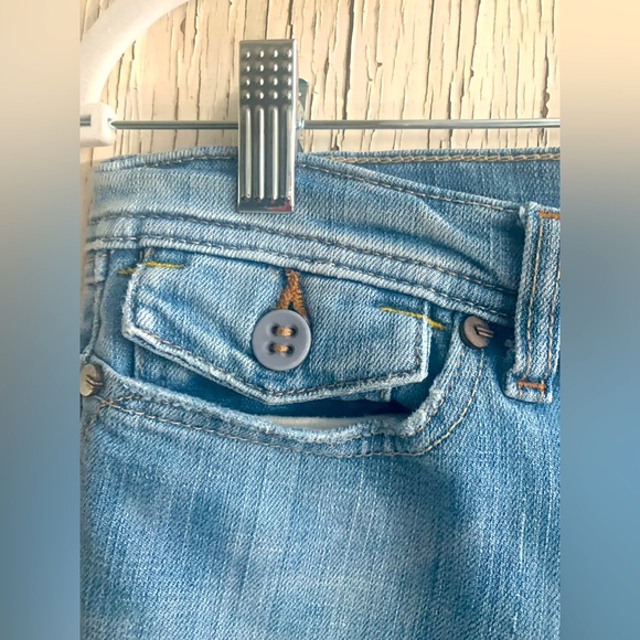 🌻INDIE Denim Jeans with Embroidered Abstract Design on Back pockets! VINTAGE - Picture 4 of 6